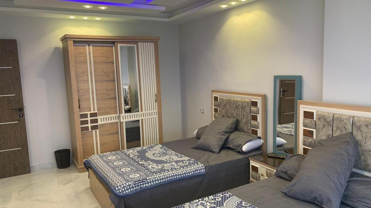 Super Lux Apartment *